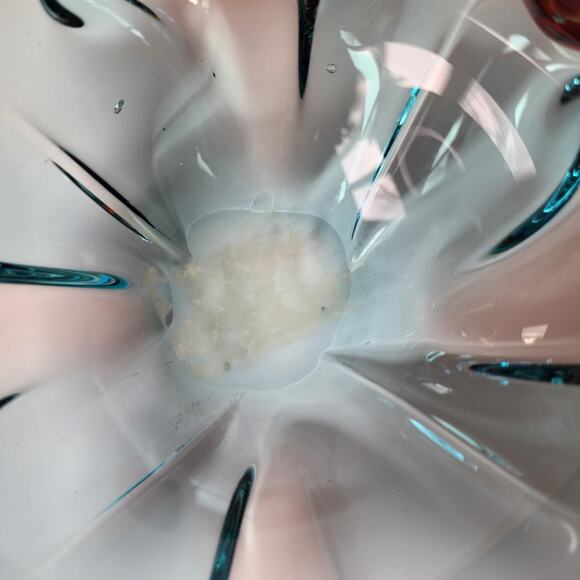 Vintage Murano Style Ashtray MCM Blown Glass Bowl Blue Red Dish Retro - Picture 7 of 8